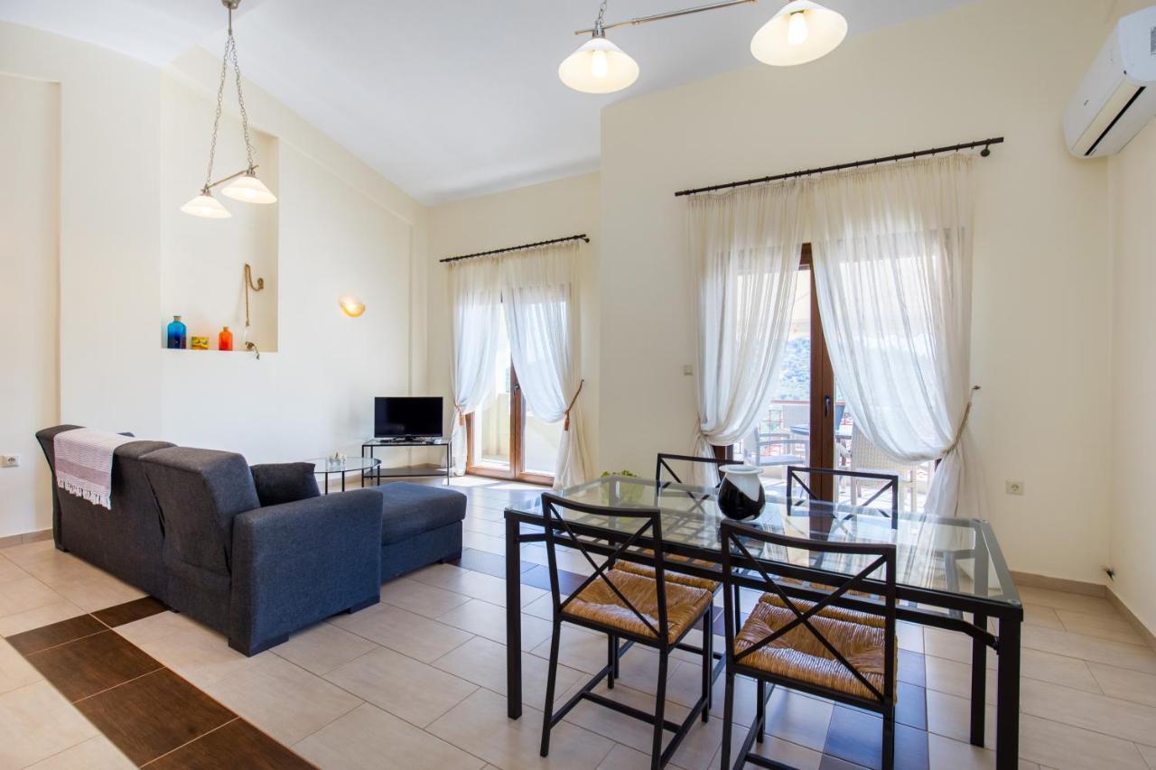 Villa Oliva Астріс Екстер'єр фото